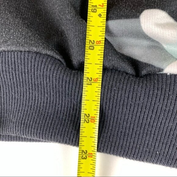 Adidas Lotus  Sweatshirt - Picture 5 of 6